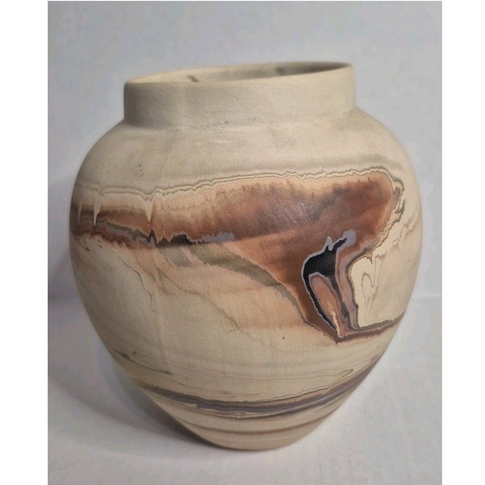 Vintage Nemadji Pottery Vase Swirl Art Pottery Minnesota Signed Indian River